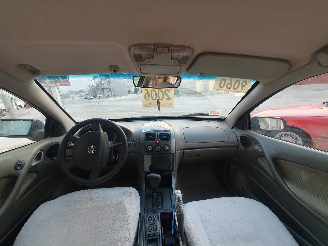 سەرتا بە ناوی خوا شۆفلیت لۆمینا
2004  ئاڕم پلاسیک سلیمانی بە شەرت 
گیرو مەکینە ئەڕنەب بەشەرتی 10 فیتەر  
ئۆتۆ ماتیک 
چوار جام کارەبا 
گەرمیو فلچەو تەبرید سارد بەس ڕایتەری پیوە نیە 
ناو زەرد 
کوشن کارەبا 
ئاوینە کارەبای 
چوار تایەو ویل لۆکە بەسراوە 
شاشە ئایپات 
دەبڵ گیچ کامل گیچی؟ئیش ئەکات 
دەعمو لیدراوی نییە 
بەنزین زۆر کەم ئەخوات 
ماڵی دۆستە سعری 20 وەرەقەو مجال
 گۆرینەوەش ئەکەم  
***********
***********
