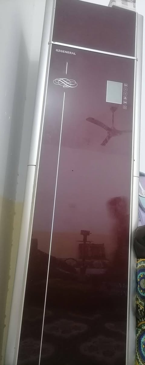 السلام عليكم عندي هاذ السبلت ثلاثه طن لاربع السعر خاص ***********
