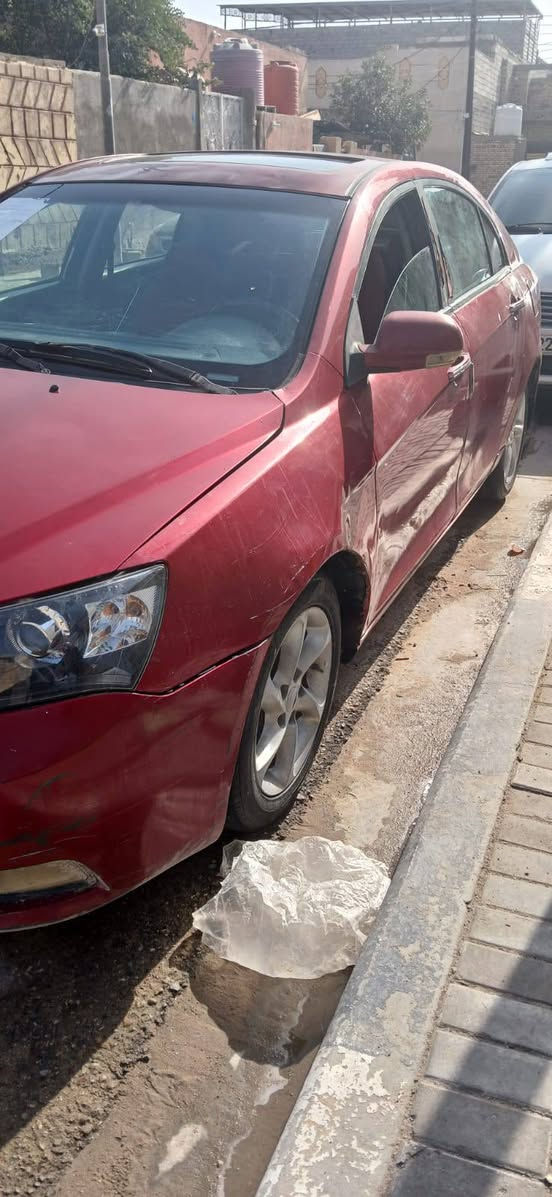 السلام عليكم سياره كراند موديل 2013 رقم بصره ألماني مكينه كير حداده تخم تاير مكفوله السعر 30 وبيهه مجال المكان البصره رقم الهاتف ***********
