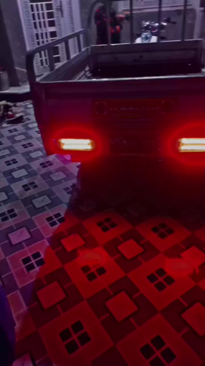 سلام عليكم متاح ✅ 
ستوته للبيع موديل 14 كهربائيات مكينه زوج تايرات كل جديد ستوته خير من الله مثل ما واضح بالتصوير رايتها 1,400 وبيها مجال مكاني الناصريه مركز هذا رقمي *********** باقي التفاصيل اتصل
