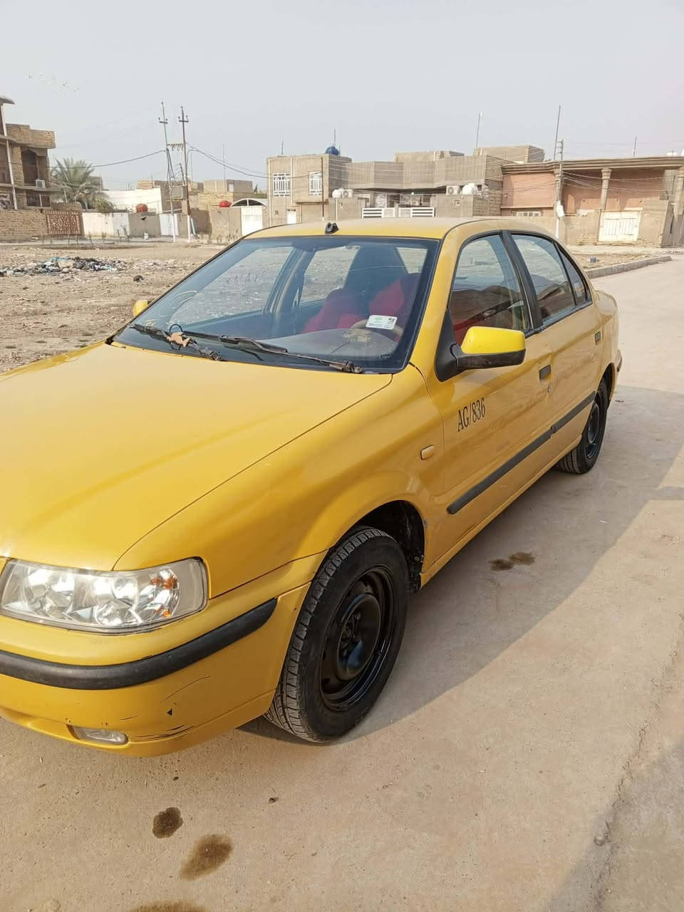 سلام عليكم سمند 12 للبيع بسمي مصفره هيئه وغرامات بيها باب مبدال مكينه بيها خيط بخار مكان دواينه رقم بغداد  سعر 33 وبيها مجال ***********
