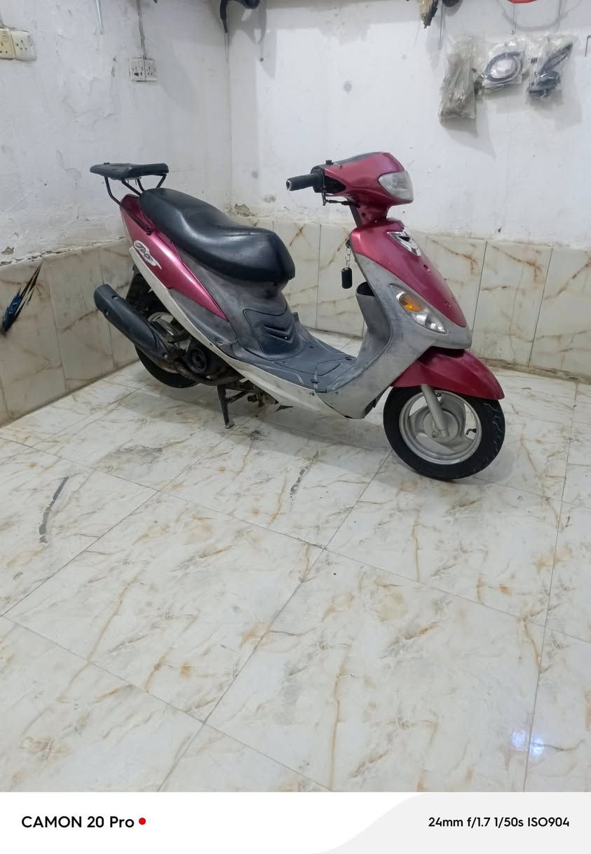 ماكس منغولي كلش حلوه ونضيفه جاهزه وكامله علخير سلف هندر كهربأيات سعر (550) دراجه مابيه نقص كامله علخير شرط شلعه ومشي معدل نعومه خير من الله كلشي ماتخسر عليه مكاني ناصريه مركز حي تضحيه رقم الهاتف *********** بيه واتساب الشراي يتصل ويدلل بلخدمه
