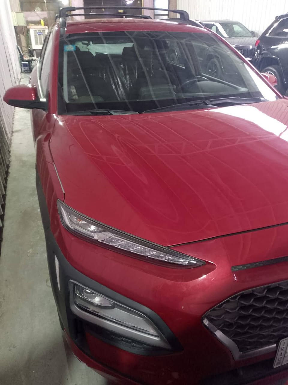 السلام عليكم سياره هونداي كونه موديل 21 السياره خير من الله نضيفه جدا مثل ما موضحه بالصور اوسوناره موجود ايضا بالصور السعر 125 ورقه أو بيها مجال بصيط مكان مدينه الصدر هاذ رقمي ***********متواجد واتساب
