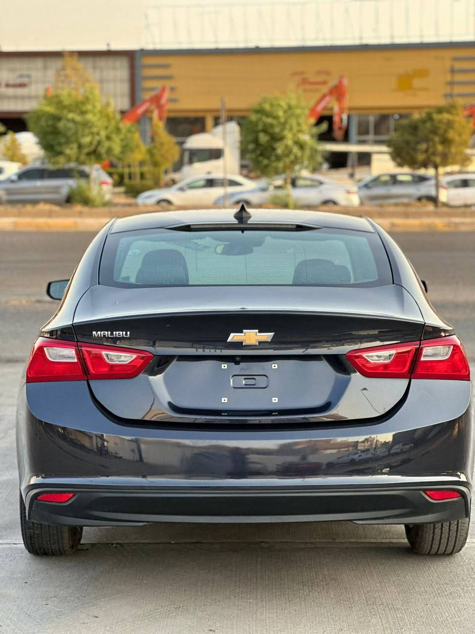 شوفرليت ماليبو2023 ( بدون ايرباك ) لون حبري  حادث جانبي بجم كبس 
دخول جديد رقمتها بيدي رقم اربيل   تحويل وكالة حاضر 

✅ بجم خلف كبس  ( بدون دواخل بدون ايرباك ) موجوده صور الحادث

 ✅رادارات - تحديد مسار - قيادة ذاتية - اوتو بريك- سايد بريك بصمة - بصمة ابواب وتشغيل وجنطة - شاشة كبيرة ( كار بلي واندرويد اوتو وايرليس ) - تحكم ستيرن 4 جهات - وبقية مواصفات الماليبو ..  مشي امريكا 44 الف حاليا 53 فقط 

♦️السيارة جديدة بمعنى الكلمة وبالواقع بعد احلى وكلشي بيها ع وضع الشركة وجاهزة بدون اي نقص بدون مصرف 
سيارة وياها بصمتين 🖲️ منظومة لد شمسي عالي ناصي لايت نهار 

 (صدر گير محرك كهربائيات 100٪؜  )    
📍مكان السيارة بغداد الكرخ 
السعر128 وبيها مجال 
 
‎اي استفسار هذا رقمي

 *********** واتس اب
