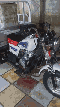 للبيع اوراق كامله مكينه مامفتوح بوكس كير كارتون كهربائيات جديده تواير جدد كامله للخير ‏‪***********‬‏ واتساب
