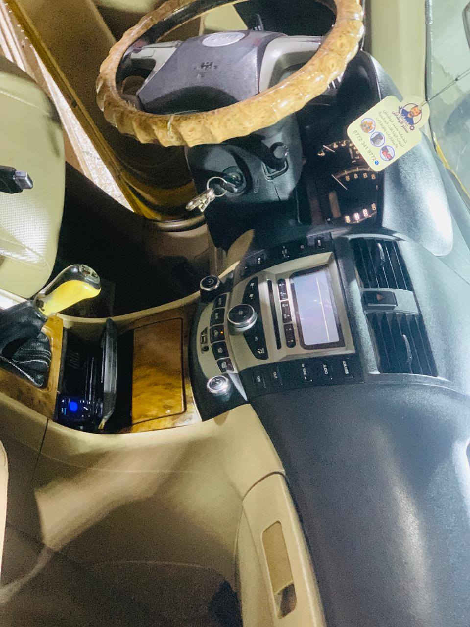 سياره بي وايدي f6 البيع سياره كامله جاهزه خير من الله تبريد شغال بانوراما  حداديه كامله جاهزه رقم نكليزي بأسمي كير خير من الله مكينه بيه الاستيك ولف اولا مشغاله دخانه قليله بس  موديل ٢٠١١ سياره جاهزه سعرها ٥٠ بيه مجال بسيط مكان بغداد 
شراي هاذه رقمي ***********
