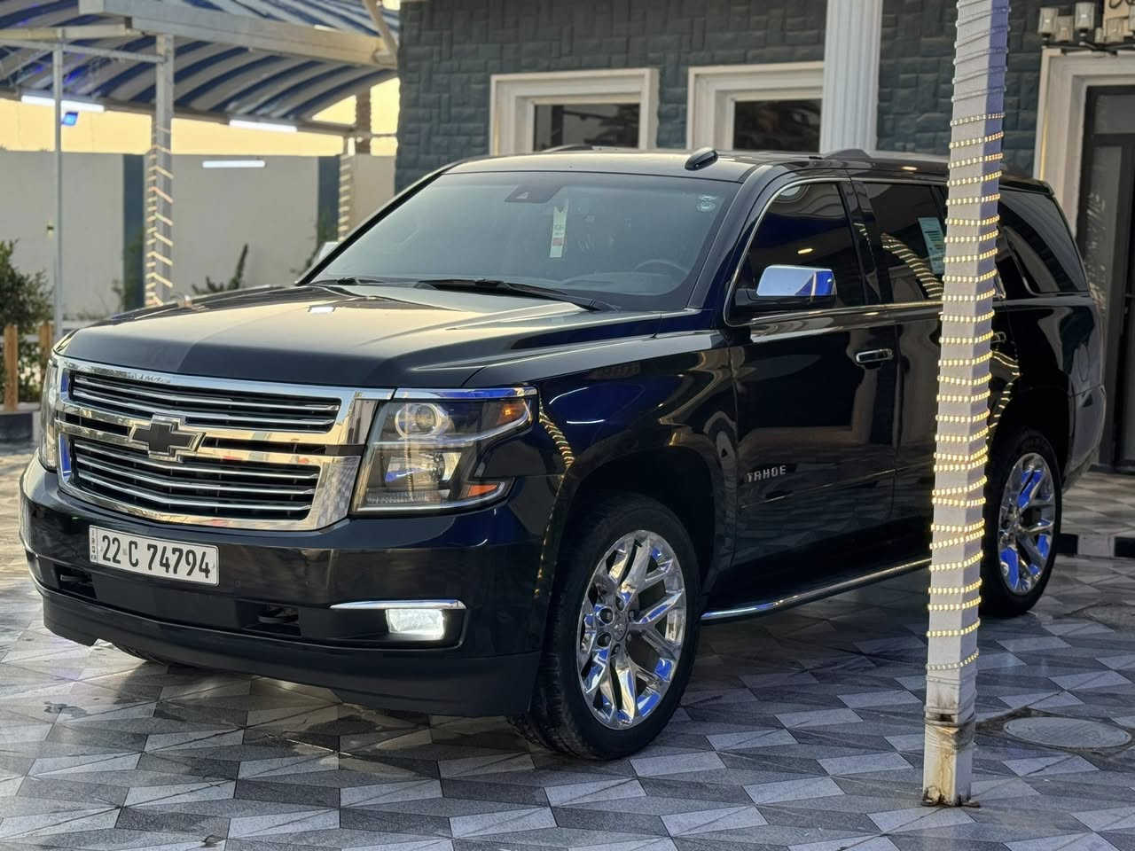 السلام عليكم
تاهو موديل ١٩ خليجي برايمر علامه ضوء القمر 
فول مواصفات 
مكفوله من الصبغ والتبديل 
معروف مواصفات ال برايمر 
ماشيه 88 حقيقي جديده السياره 
رقم اربيل سنويه وهزة كله جديد 
بسمي تحويل ثاني يوم 
السياره بيهه كتاب تضليل 
مكان السياره بغداد المدائن سلمان بأك 
السعر ٤١٣ وبيهه مجال 
***********
