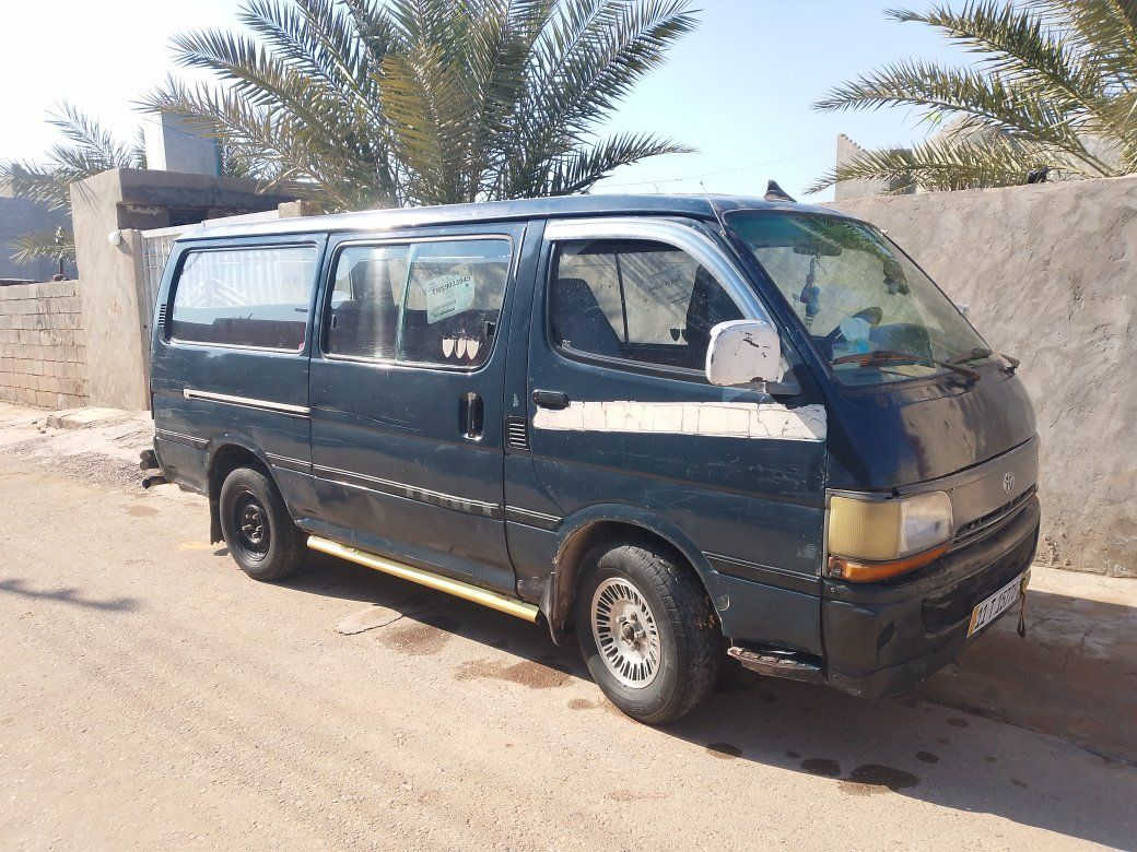 السلام عليكم هايسه بوز ٩٤
مكفوله كفالى عامه مكينه ونجي 
سعرها ٣٧وبيهه مجال مكانهه ديالى قريه الاسود
***********
