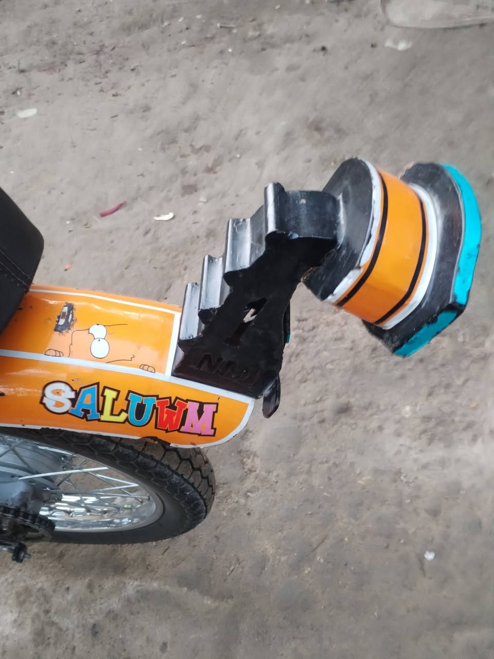 سبايدر طياري 45وبيه مجال 

سبايدر باكستاني اصفر 30وبيه مجال 

سبايدر باكستاني اسود 25وبيه مجال 

ويل خلفي اصلي 25وبيه مجال 

تانكي ب10     وعلامه5 

مكاني سوك الشيوخ ناحيت الفضليه


**إذا كنت صاحب هذا الإعلان وتريد حذفه لأي سبب، رجاءا أرسل رسالة إلى الدعم الفني**