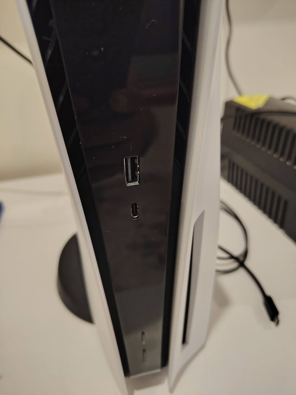 بلي ٥ فات اصدار ٢٠٢٤
هارد ١ تيرا
للبيع مع جوستكات اثنين
ويوبي اس فاربر ٧٥٠ واط
ولعبة سايلنت هيل
السعر ٧٢٥ الف


**إذا كنت صاحب هذا الإعلان وتريد حذفه لأي سبب، رجاءا أرسل رسالة إلى الدعم الفني**