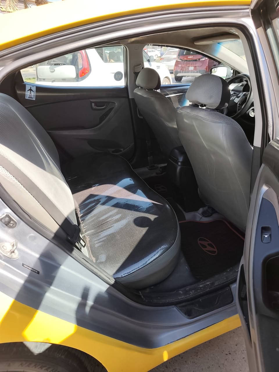 النترا موديل 2015 أمريكي
حادثها بنيد مبدل وبيها مكانات صبغ 

حداديه جديده تبريد تدفئه شغالات 

مكاني بابل/الحله... رقم بغداد الماني بسمي

 مامتوجد فيس هاذه رقمي 

***********

 السعر 107وبيها مجال حك جيتك
