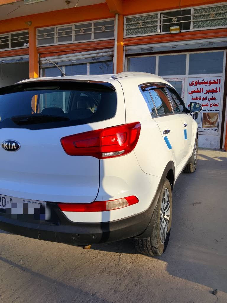 سبورتج خليجي للبيع 
سياره كفاله من صبغ تبديل فتح رقم ديالى تحويل ثاني يوم
مكان السيارة ديالى جديدة الشط
السياره خير من الله جاهزة مابيهة نقص 
السياره عارضهة 145 و بيهة مجال 
للاستفسار *********** بلاد, صلاح الدين
