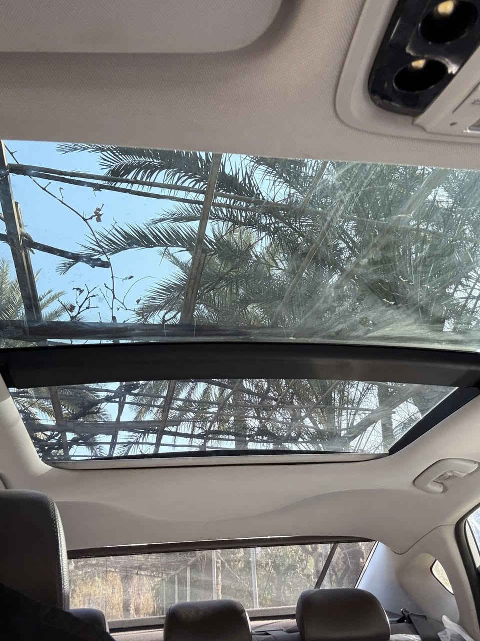 السلام عليكم ، كيا كادينزا موديل 2017 كويتي اعلى فئة رقم بغداد ، داخلها قرميدي ومواصفاتها معروفة
السعر 168$ وبي مجال 
مكاني كربلاء ، للأستفسار ***********
غير متواجد على الفيس
