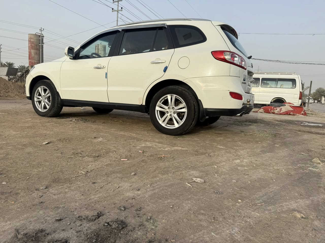 للبيع | هيونداي سنتافي خليجي ابيض  2011.
المواصفات:

✔️ بصمة 

✔️ فتحة سقف

✔️ تبريد ثلاث قطع

✔️ مراي شفط

✔️ نظام كروس

✔️ تحكم جهتين

✔️ 7 ركاب

✔️ كاميرا

✔️ كشن كهربائي جلد 

✔️ محرك 6 سلندر 3500

🔻صورة السونار بالمنشور 

💰السع 135

📞 رقم الهاتف:***********

📍 العنوان: ديالى –بعقوبة
