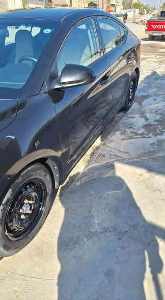 السلام عليكم
النترا امريكي موديل ١٧ 
رقم اربيل الجديد باسمي السيارة نص فول حادثها دعاميه فقط تبديل وصور لحادث منشوره وبيها كلير جاملغ وباب من امريكا لامعجون ولا تبديل السياره ليبل واحد اي قطعه مامبدله ومكينه تبخير كير مامفتوح صدر امامي خلفي جديد وتخم تاير 
السعر ١١٣ بيها مجال بسيط
للاستفسار ***********
