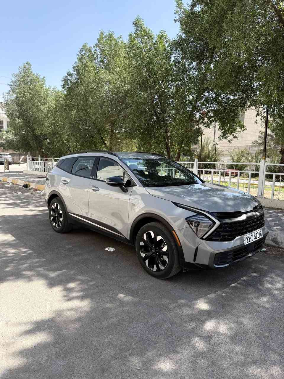 كيا سبورتج 2023
مكلف بالنشر رقم صاحب السيارة بالمنشور

فئة  X line

لون استمنتي او الـ سموك

الضرر من امريكا دعامية وشبر من البنيد 

الضرر بالعراق طخة بالجنطة و طخة بالجاملغ مال سائق وثنينهم ( ع البارد ) 

مابيها قطرة صبغ

نضافتها 95‎%‎

حادث امريكا بعده ع التعديل بدون صبغ

مكينة GDI 2500

موصفات 

شاشة كبيرة متصلة

اوتو بارك

اوتو هولد

انظمة قيادة 4

قيادة ذاتية

توقف ذاتي رادار

رادار امامي وخلفي وجانبي

حساسات خلفية

مانع تزحلق

سايد بريك بصمة

كرسي كهرباء

تدفئة كراسي

حساس ماسحات المطر

تخم تاير جديد كوري 

صيانة صدر جديد

السيارة نضيفة وجديدة السعر 215 وبيها مجال  

مكانها بغداد - المشتل 

***********
