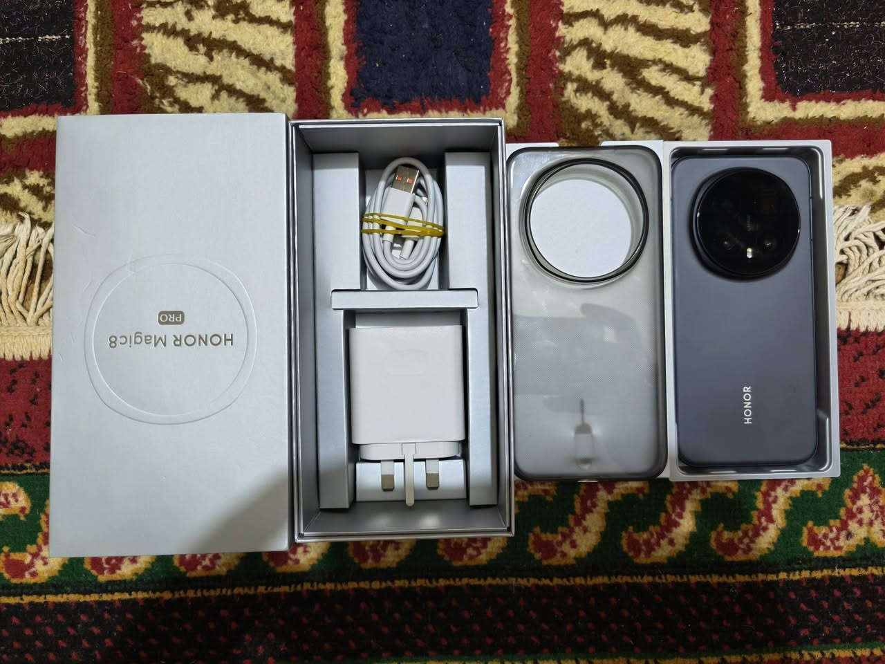 هونر ماجيك 8 پرو أخو الجديد
ملحقات كاملة ، بدون ساعة
للبيع بمليون و 200
أو للمراوس حسب القناعة
مكاني بغداد

للتواصل على المسنجر أو على الرقم ، كذلك بيه واتس آب

‏‪***********‬‏
