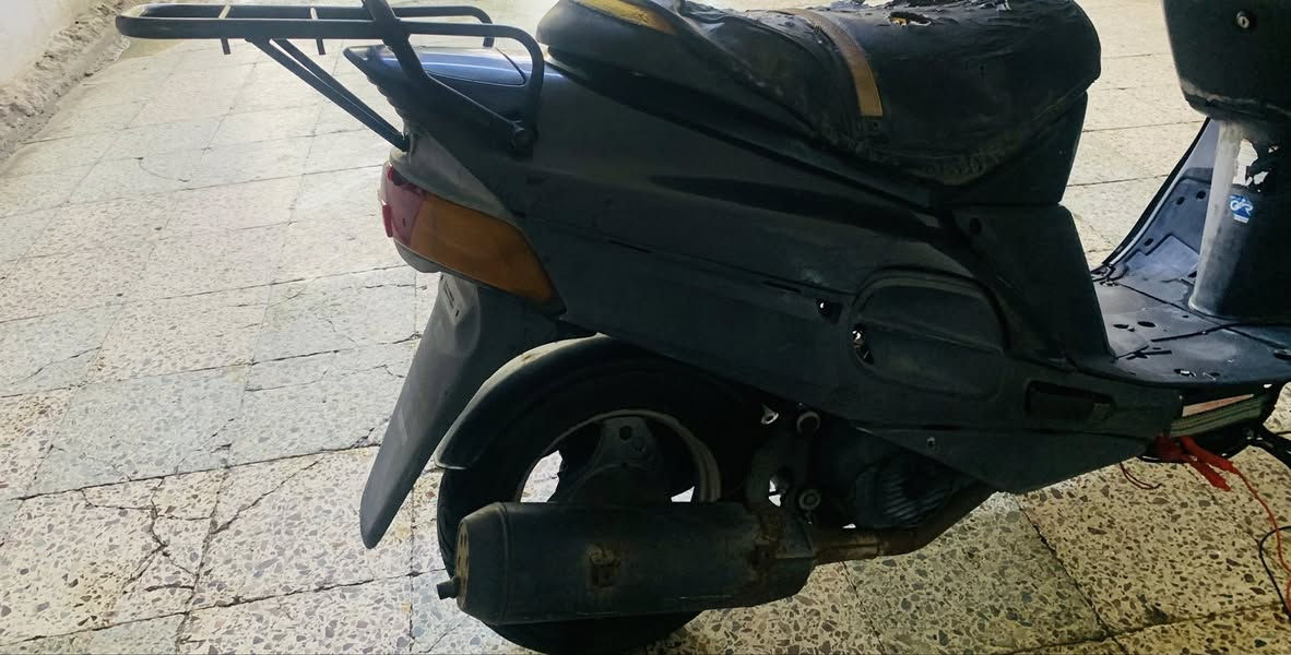 للبيع دراجه سازوكي 150 شغاله بحاله جيده 
مكاني تكريت شارع  الاربعين ***********
