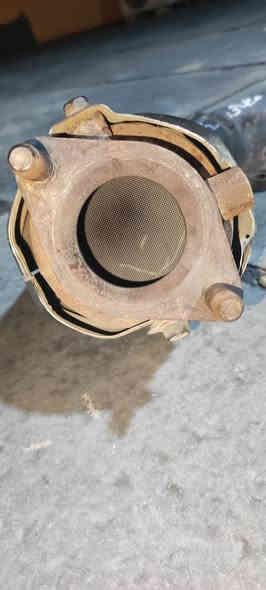 دكشنات موهافي جهة السائق 300 الف عراقي كامل وجهة العبري ب175 الف واي اغراض موهافي موجودة شرط اغراض سيارات خليجيه وليس امريكية رقم موبايل ***********
