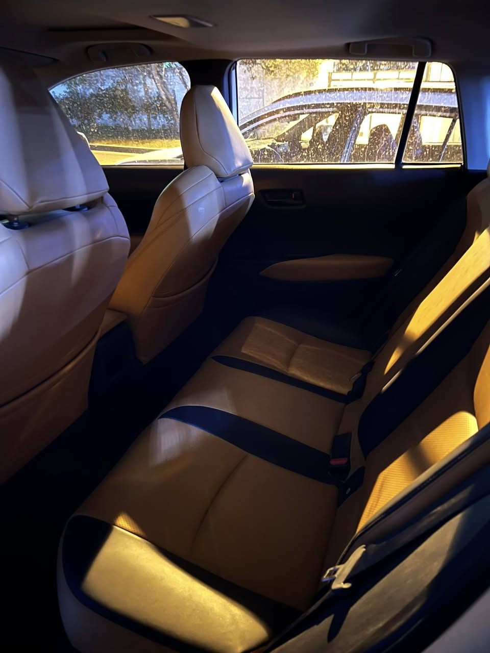 فروتلاندر 2025 فول مواصفات 5 كامرات + كرسي كهرباء داخل جلد مكفوله كفاله عامه رقم بغداد ماشيه 4 الف  موقعي بغداد الكرخ *********** متوفر واتساب
