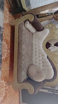 تخم • نظيف • قابل تفاوض