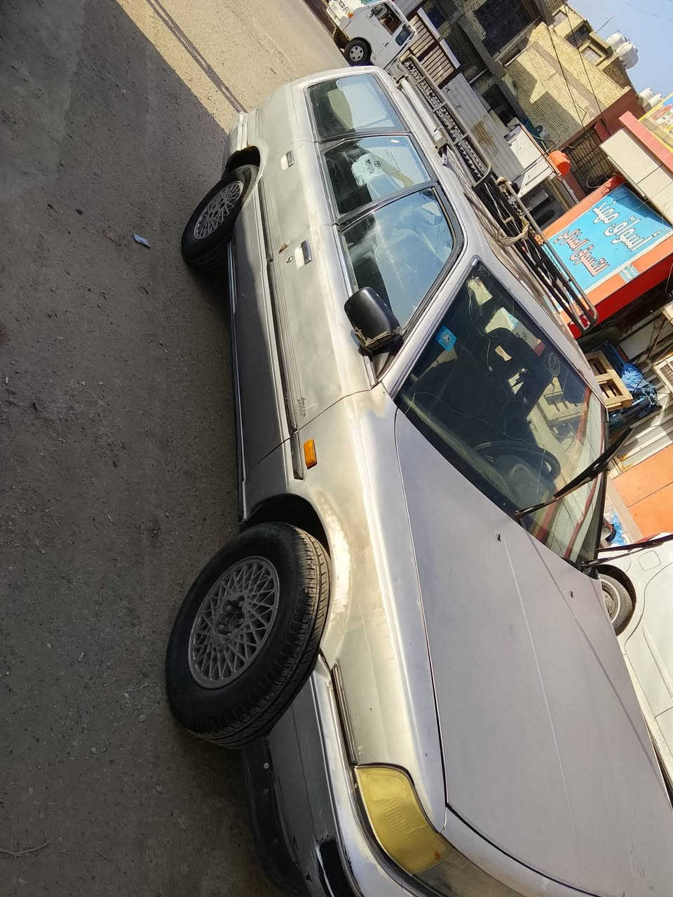 كامري مديل 91 بسمي ديالى تحويل ثاني يوم سنويه جديده لحد 2028  محرك جديد وكير جديد سياره بلادي لا ضربه ولا تحوير مكان سياره بغداد /30 وبيه مجال ***********
