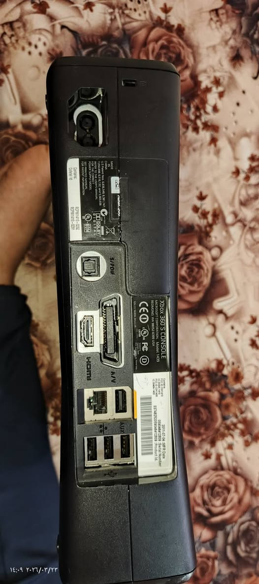 للبيع اكس بوكس 360 
الجهاز نضيف 100/100
وجهاز مفتوح تنضيف فقط 
مع يدتين تجاري 
ذاكره250 
وبي 140 لعبه كله قويه وحديث 
ومع كيبل اشدي مه فيشه للتلفزون قديم والحديث 
ومحوله اصلي 
كل هذا بي 90 الف وبيه مجال للطيبن 
ماعندي توصيل


**إذا كنت صاحب هذا الإعلان وتريد حذفه لأي سبب، رجاءا أرسل رسالة إلى الدعم الفني**