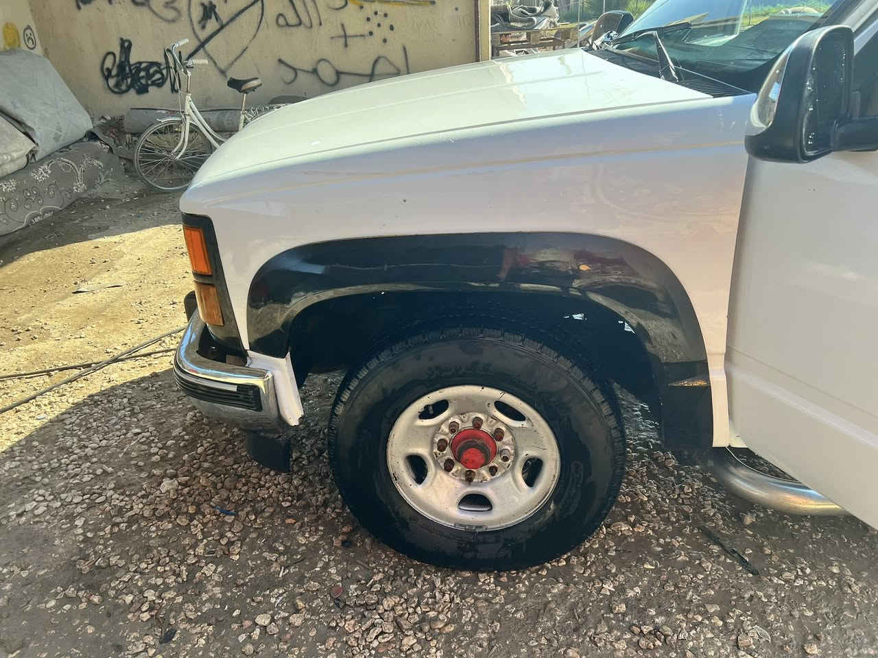 بسبب الوعود 

بهبهان تك مديل ٩٠. رقم انبار مشروع وطني 
مكينه ٣٥٠. كير. ٤٠٠

تفاصيل اكثر. ***********
