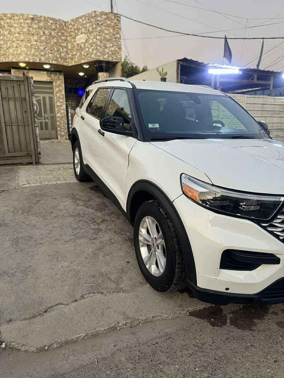 سلام عليكم
اللهم صلي على محمد وآل محمد . 

فورد اكسبلورر بوليسي موديل 21

محرك ٦ سلندر ٣.٣ 

‏￼حساس خلفي 

رادار

كشنات كهرباء 

غرفة كاملة vip

السعر 190

بيه مجال 

٧ راكب 

حادث السيارة من أمريكا جاملغ امامي 

‏هناه بالعراق باب أمامي وجاملغ خلفي￼￼￼￼

صور ألحادث موجود في منشور 

￼ ￼￼

رقم أربيل 

للأستفسار : ***********/***********
