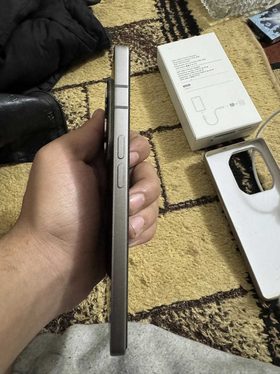 سلام عليكم اخوان انفنكس نوت ٥٠ برو بلاص فايف جي الجهاز نضيف وجديد ماصارلي هواي من أخذته بطاريته ٥٢٠٠ 
شحن سريع ١٠٠ واط يدعم ١٢٠ فريم بالبوبجي 
سعره ٤٢٥ ألف وبي مجال بسيط 
متوفر رصيد و واتساب ***********
