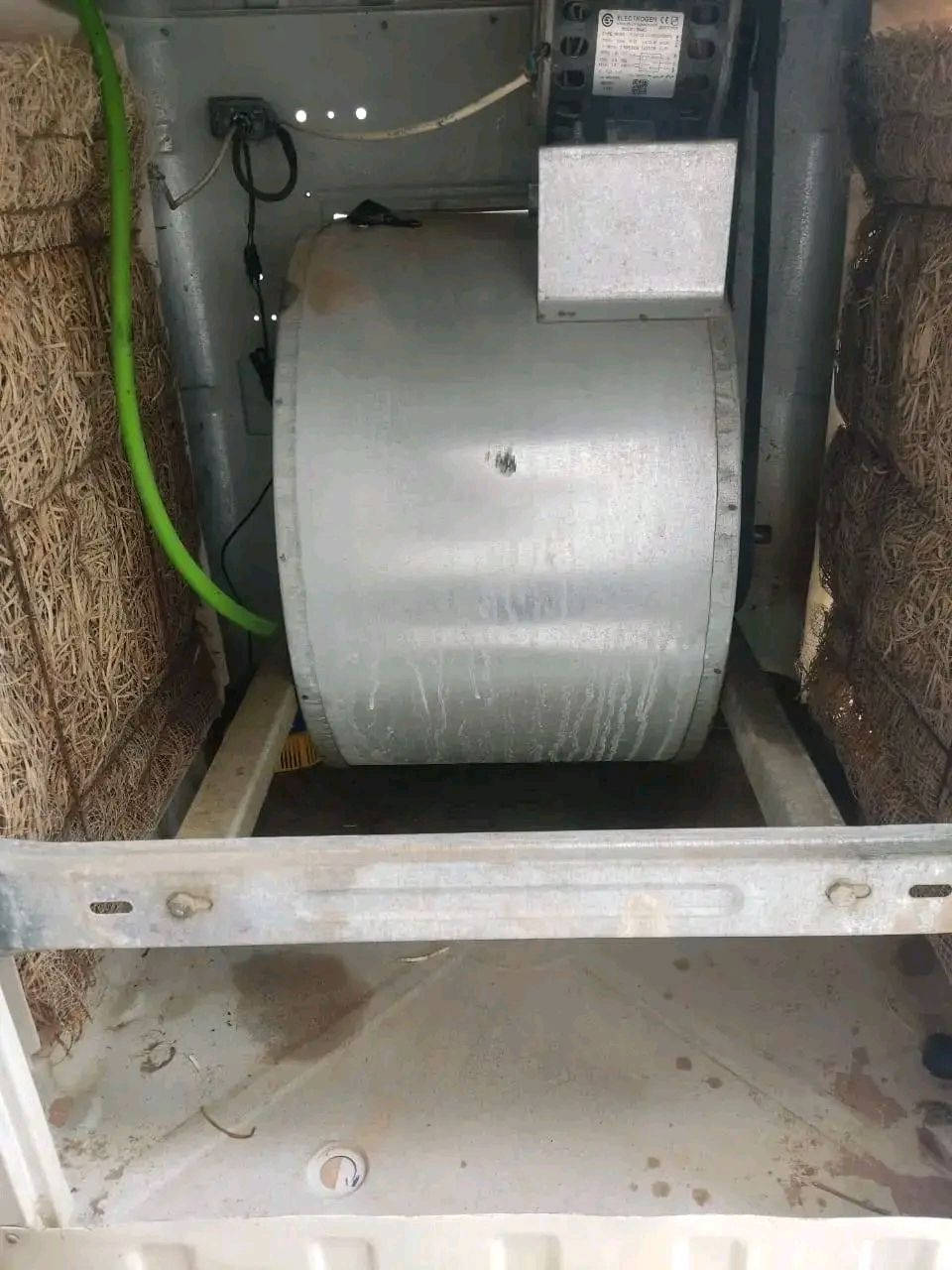 مبرده حجم 2 ونص ابواب بلاستك نظافة 97% هوى قوي وثلج نهايتها 85 🔒🔒🔒🔒🔒 المكان الانتصار شارع 60 الي مو شراي لا يتواصل ويحجز


**إذا كنت صاحب هذا الإعلان وتريد حذفه لأي سبب، رجاءا أرسل رسالة إلى الدعم الفني**