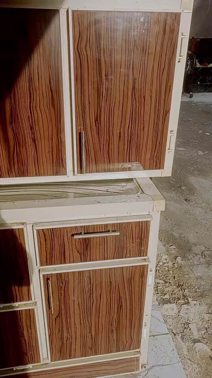 مستخدم نضيف العنوان الحرية ***********
