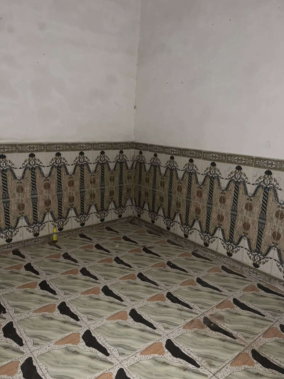 بيت ايجار ب150 فقط
بيت 🏠 للايجار 50

السعر 150

الموقع 📌 حي النداء قرب جامع حبيب ابن مظاهر

 يحتوي غرفه واستقبال و مطبخ وصاله وصحيات  

@سيد مقتدى

***********
