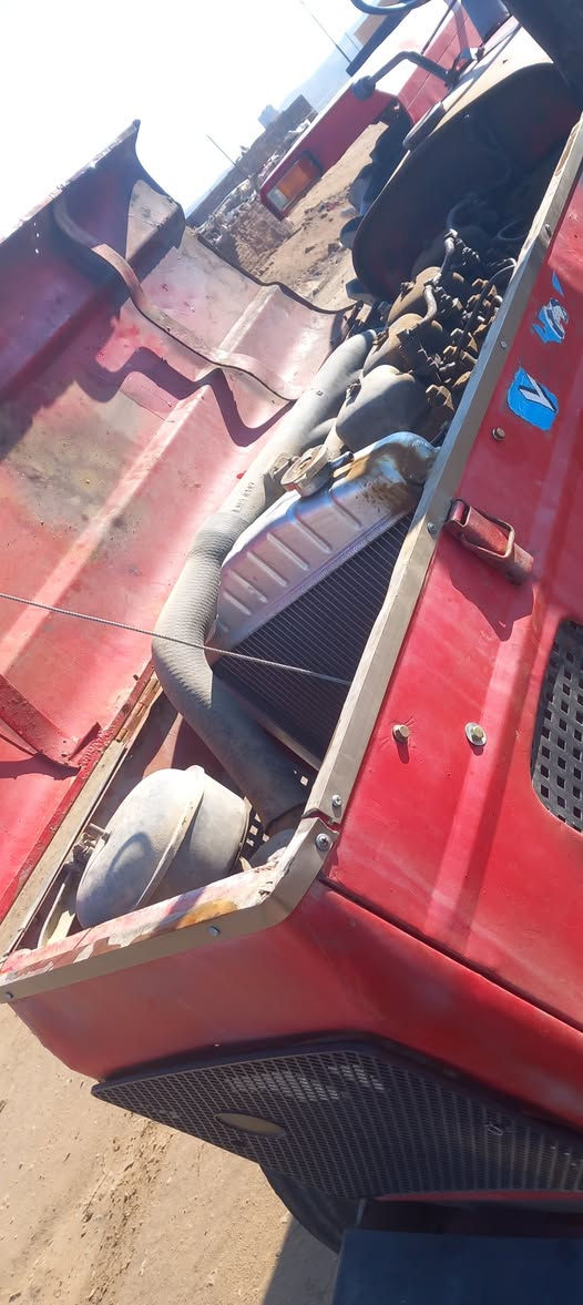 عنتر للبيع سلف باتري طخم تاير كشر جديد جاملغات نضاف لايت جهاز رفع شغال محرك نضيف بگ لايت كله شغال مكان عنه مجمع حصئ لاتصال ع رقم ***********سعر 3500 وبي مجال
