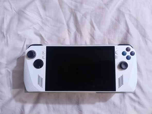 جهاز Rog ally z1  نسخة إكستريم
جهاز جديد ونظيف استهلاك قليل 
تجي تفحص وأشوف وإذ عجبك اخذ جهاز جدا نظيف باعتبار ماخذ جهاز جديد 
سعر 550
رقم ***********
مكاني بغداد
