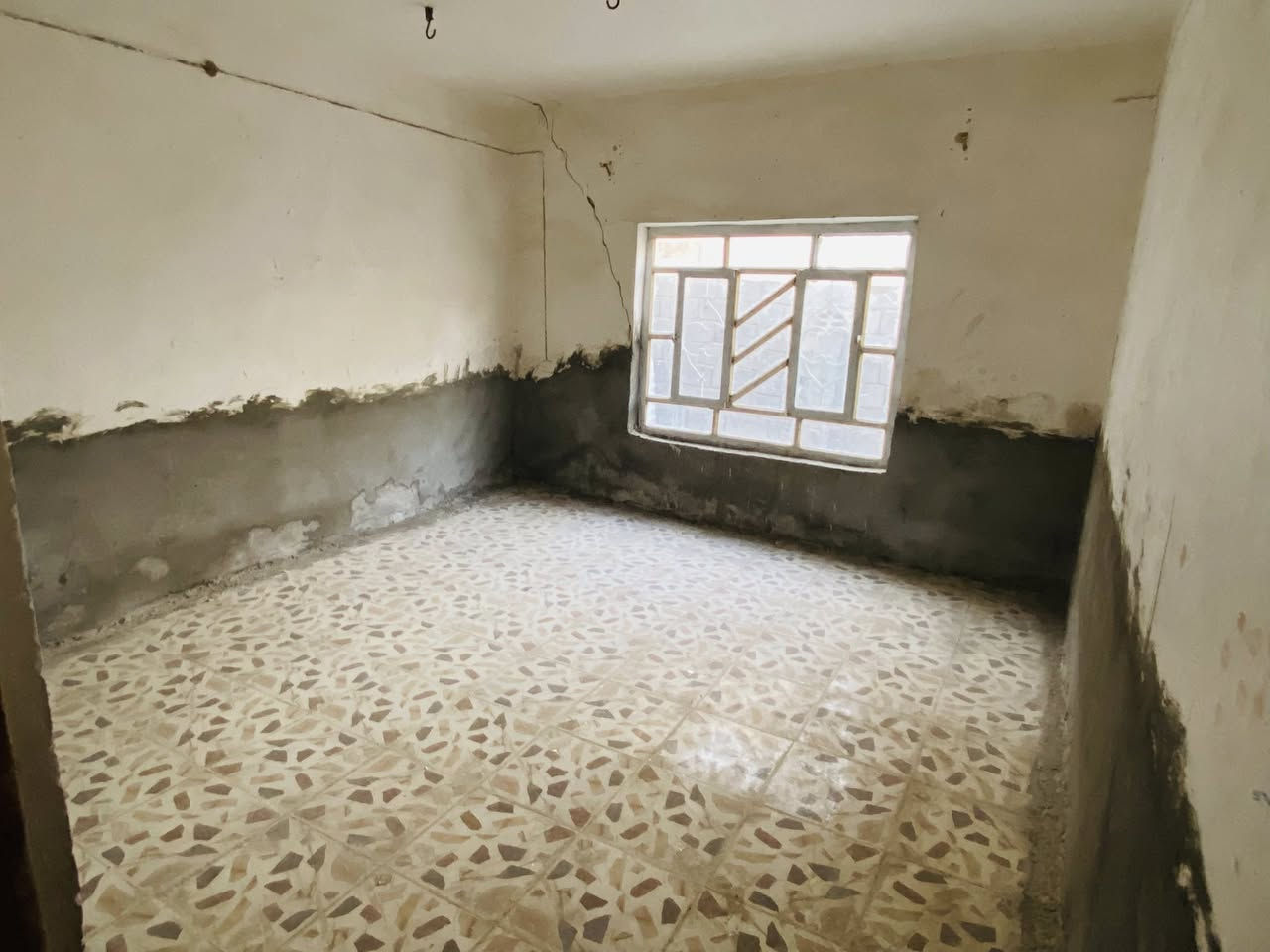 الهم صل عل محمد وآل محمد
دار للبيع مساحه ١٥٠ طابو زراعي سند 25 بلعلكايه (سعر 23 بيه مجال)  استفسار ***********
