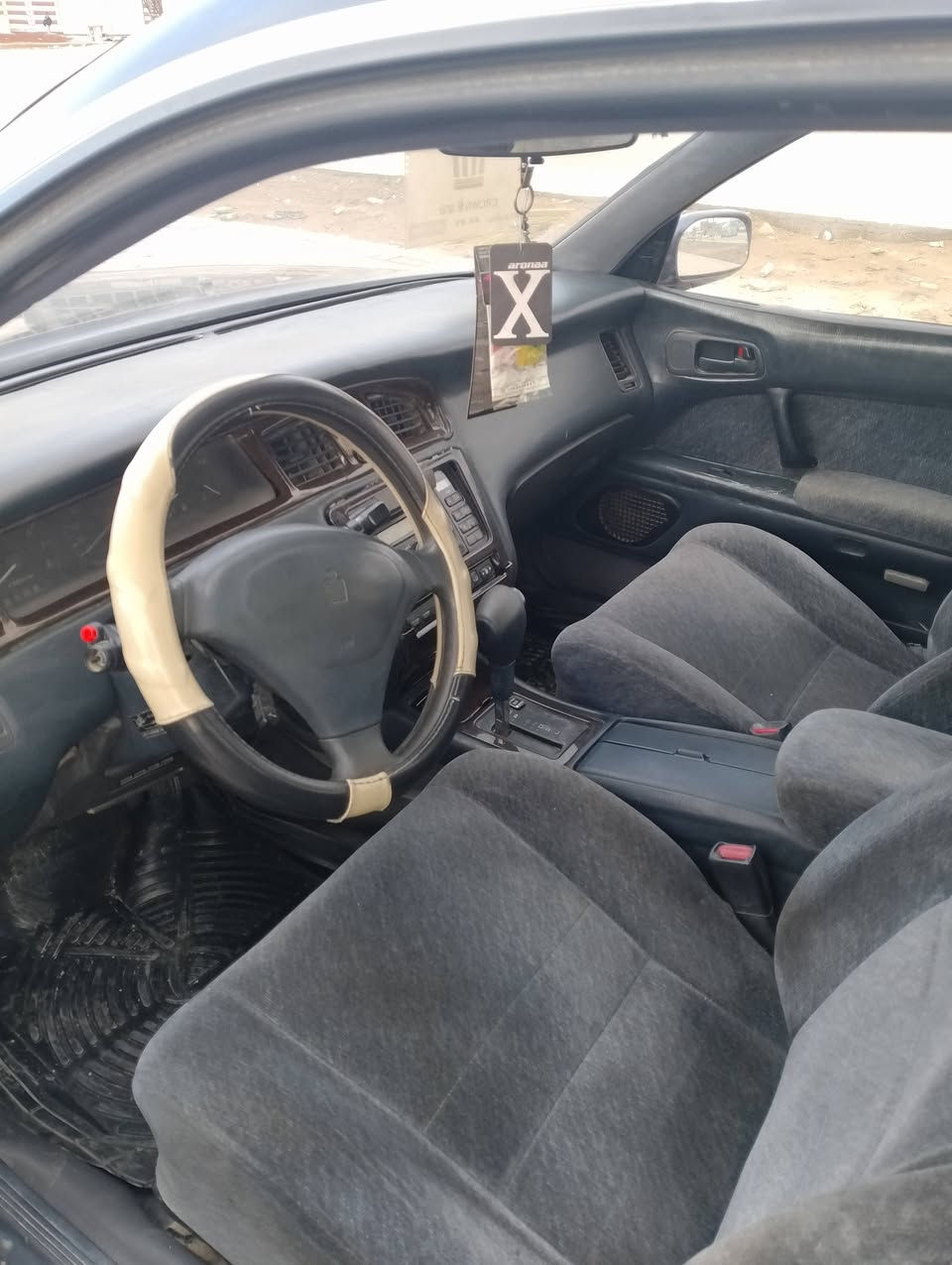 سلام عليكم بطه متصل ٩٢ كير محرك كفاله بدون ضربه صبغ اقل الحزام تخم تاير صدر جديد سنويه بسمي رقم جديد  تحول وكاله حاضر جاهزة من كلشي 
سعر ٥٨ مجال قليل 
مكان واسط الصويرة 
رقم ***********
