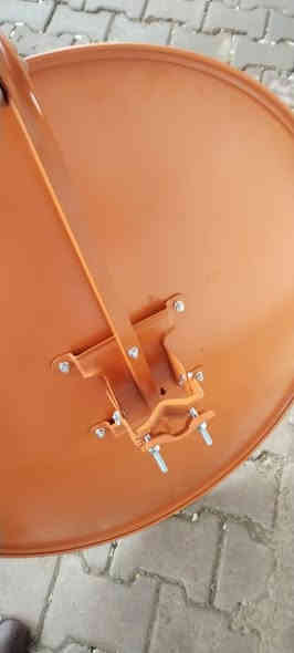 تم جلب 
اطباق جدارية اي ستار حجم 85سم
وايضا يتوفر طبق ارضى حجم ٨٥سم
لدينا نصب وبرمجة كافة الاقمار والصحن الثابت والمتحرك والمسطرة ومنظومة HH
وايضا متوفر كارتات تجديد أجهزة منظومة الرابعة الرياضية في كركوك الايستار والسلفر والHdbox
وايضا تتوفر أجهزة سلفر سات كومبو واي ستار كومبو وارضي
ومتوفر كافة مستلزمات الستلايتات من الريموتات والعدسات واللاواقط
ومتوفر ريموتات شاشات البلازمات
العنوان
كركوك 
الحي العسكري فرع البلدية
بالقرب من ماركت هيمن
للاستفسار
***********
***********
