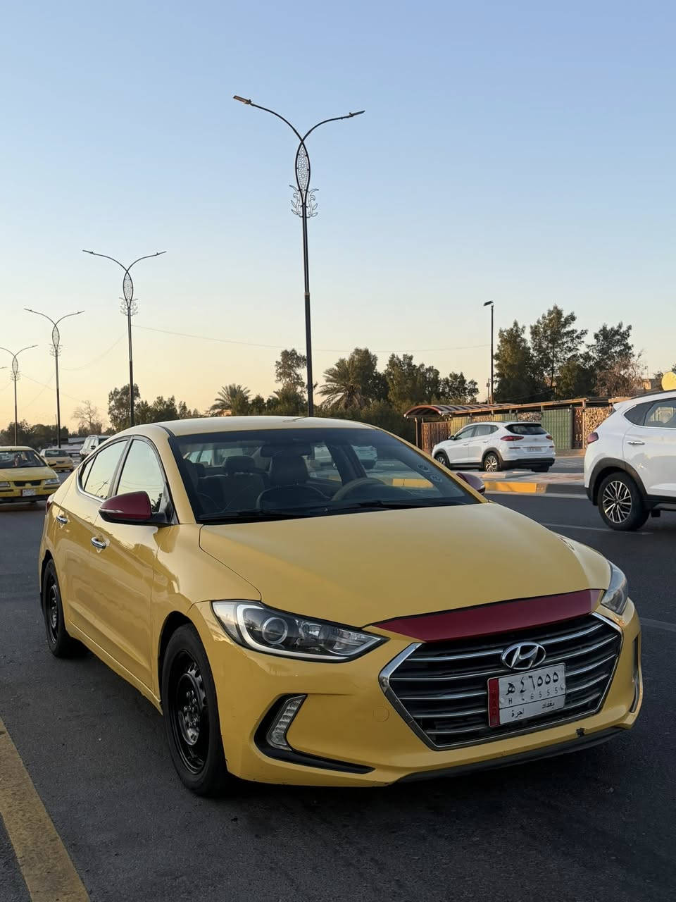 السلام عليكم النترا 2017 رقم بغداد تحويل مباشر السعر ( 110$) مكانها بغداد *********** مواصفات فول عده الفتحه بصمه تشغيل + بصمه ابواب / كشنات جلد / شاشه جبيره وكامره / رادارت جانبيه / تحكمات ستيرن جهتين / كشن كهرباء سياره وارد امريكي حادث بنيد بدون دواخل محرك 2000 دوش كير AT
