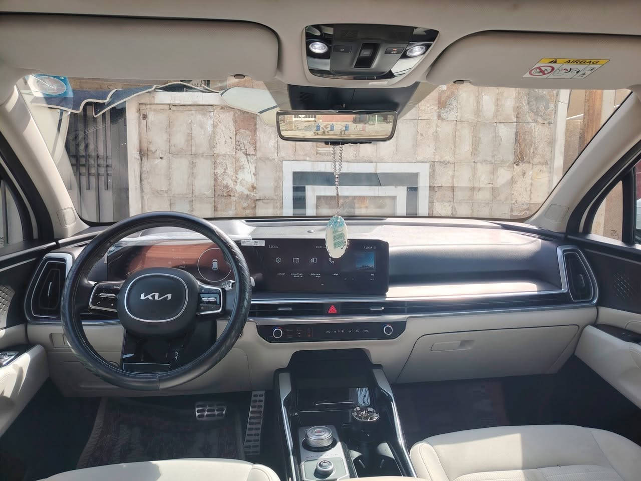 ((سلام عليكم))
للبيع كيا ((سورنتو 2025))
ماشية (18 الاف كم فقط))
رقم بغداد الجديد
مكينة ستة سلندر 
كفاله عامة عدا رصعه بالصندوق 
المواصفات :-
بنوراما 
ويل 20
بصمة تشغيل وابواب وجنطة
كامرتين
((داتا شو) 
كشنات كهرباء 
كشنات الخلفيه قلاب كهرباء 
شاشة متصله
شفتات ستيرن 
تشغيل عن بعد 
حساسات  
ثلاث انظمة قياده 
شحن لاسلكي
منافذ تايبسي
بصمة عدد اثنين
بلوجكتر لد
مري شفط 
ترحيب 
لد مخفي متغير الاوان 
سبعة راكب ((7))
الخ من المواصفات المعروفة …..
السعر 335 $
مكان السيارة بغداد الشعب 
للاستفسار *********** 
متواجد على واتساب ايضاً
