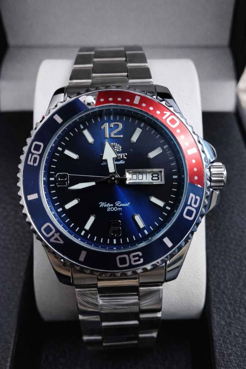 ساعات جديدة انواع اكو باتك فليب و كاسيو و روليكس و باجيت مادة صنعهن ستانلس ستيل
قوي وزن ثقيل بيهن تاريخ قفل فراشة مع علبة
السعر:-25الف مع التوصيل بغداد, العراق


**إذا كنت صاحب هذا الإعلان وتريد حذفه لأي سبب، رجاءا أرسل رسالة إلى الدعم الفني**