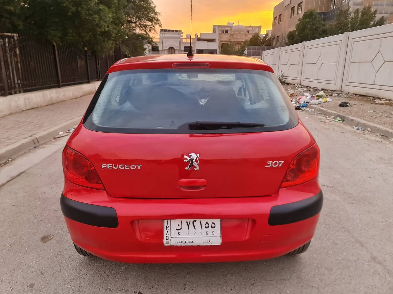 بيجو فرنسي موديل ٢٠٠٦ ماشيه ١٧٢ جاهزه السياره كير محرك تبريد تدفئة صدر بدون حادث او ضربه بيه رشات صبغ بصيطه اثر جراد
السعر ٦٠ 
للإستفسار *********** وبيه مجال قليل الشراي ايخابر مامتواجد عل فيس مكانها البلديات
