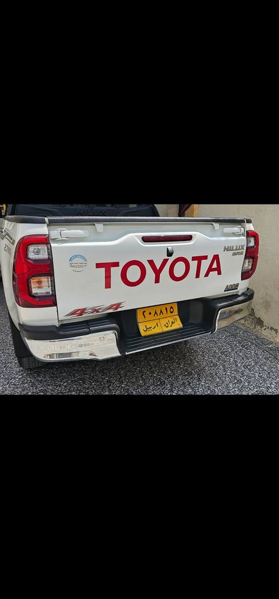 سلام عليكم للبيع  بيكم هايلوكس فور ويل موديل 2021
رقم أربيل بسم شركة هيوة احمد صار شهر من صقطت السنوية
مكفولة ما عدا البارد مأشر بالنقاط الحمر مكاني ميسان  السعر 290 وبي مجال قليل للاتصال ***********
