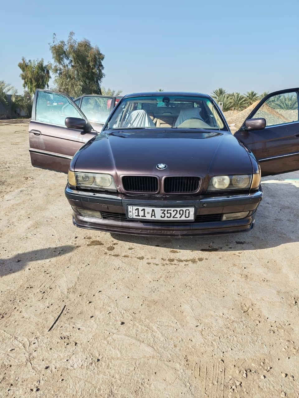 السلام عليكم ورحمة الله وبركاته
مكلف بل نشر
كاسح للبيع
730 مكينه 35حاويه جديده
موديل 95
رقم دولي الجديد بغداد
تحويل مباشر
سياره جاهزه وكامله
غرفه نضيفه فقط كشنات اماميه موكلش نضاف 
ميحتاج نشرح مواصفات معروفه
السعر 70 بيها مجال
مكان السياره حله
+964 774 821 0170


**إذا كنت صاحب هذا الإعلان وتريد حذفه لأي سبب، رجاءا أرسل رسالة إلى الدعم الفني**