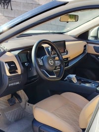 نيسان اكس تريل • ٢٠٢٥ • ١٠٠٠٠ كم