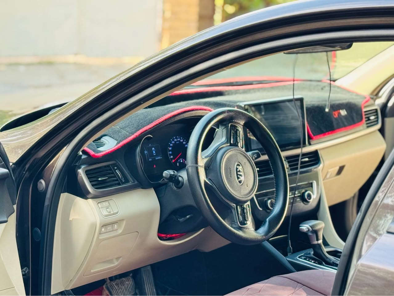 السلام عليكم 
🚘 كيا أوبتيما 2018 خليجي
قطعة وحدة صبغ فقط ( البنيد فقط بدون حادث اثر جراد) باقي السيارة كفالة
محرك دوش 
مواصفات عادية ومعروفة
السيارة جديدة واستخدام شخصي
السيارة باسمي، وتحويل ثاني يوم
📍 موقع السيارة: بابل

💰 السعر: 140 

📞 للاستفسار: ***********

سيارة نظيفة وجاهزة للاستخدام، والمعاينة المحاويل, بابل
