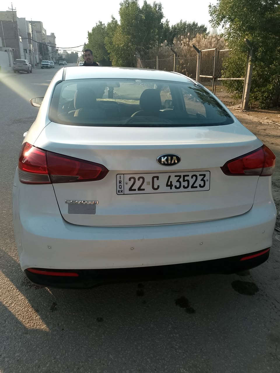 سيراتو ،2017 ،سنويه وأرقام جديد بيه قليل بارد الباب الخلفي السائق و شوية من العتبه، ماشيه 138،تبريد حداديه على وضع الشركه السعر 135بيه شوي مجال مكان النجف حي المهندسين،***********
