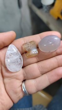 للبيع • اكسسوارات شخصية