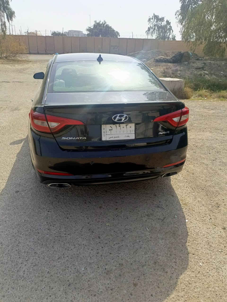 سوناتا 16وارد امريكي ماشيه 155ضررها بنيد بدون دواخل وباب خلفي مصبوغ وسونار منشور ويه الصور رقم بغداد بسمي تحويل مباشر جاهزه من كلشي ***********بي واتساب
