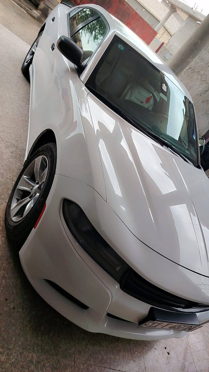 جارجر موديل 2018 بغداد، السيارة كفالة عامة خليجي مكينة 3600 ، السيارة موجودة بالبصرة قضاء المدينة  السيارة تحويل أو وكالة الاتصال *********** , ***********
